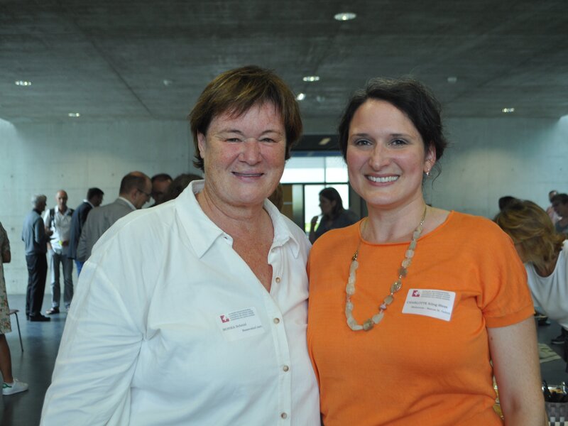 Monika Schmid (l.), pensionierte Gemeindeleiterin und Charlotte Küng-Bless, Seelsorgerin und Mitglied der Junia-Initiative. © Sarah Paciarelli / SKF