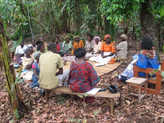 Treffen eines Clusters in Kasese anlässlich der Evaluation durch John Cabalzar.