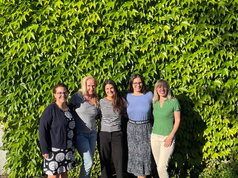 Sabine Feierabend, Doris Trinkler, Gisèle Schweizer, Lisa Wieland und Uta Stricker (v.l.n.r.)